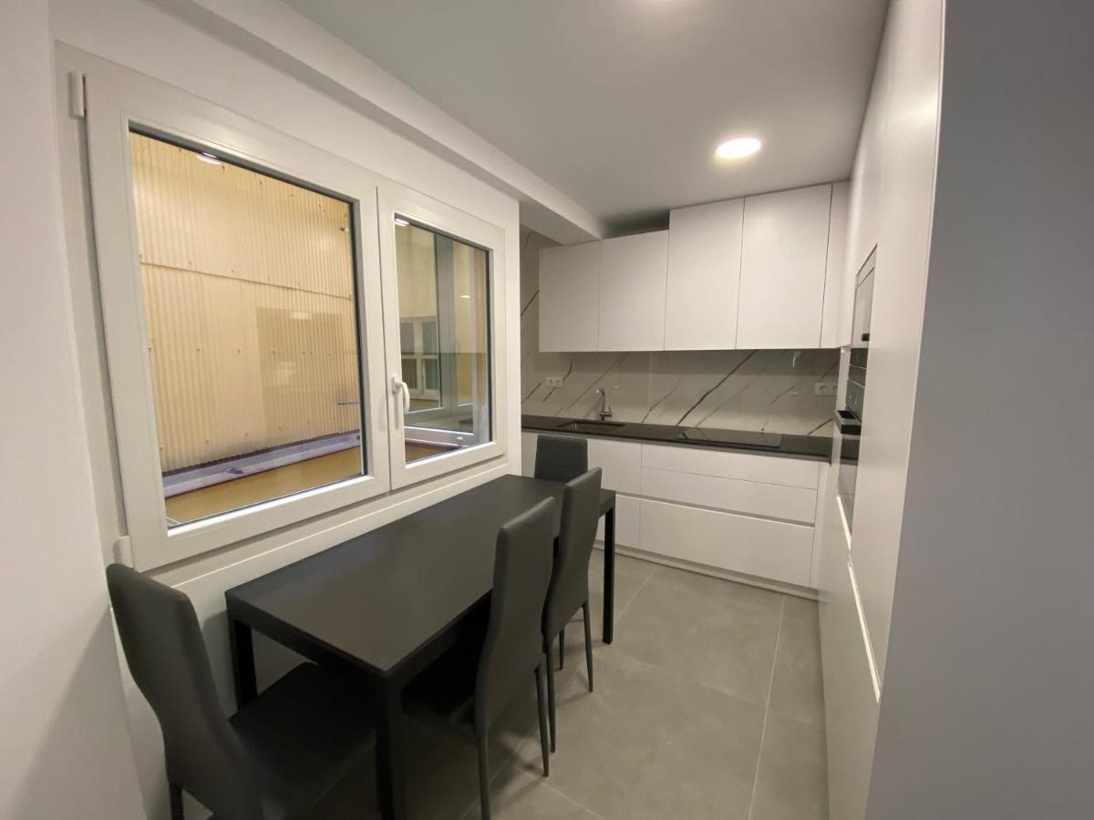 Ferienwohnung Apartamento En Avenida De Finisterre A Coruña Exterior foto